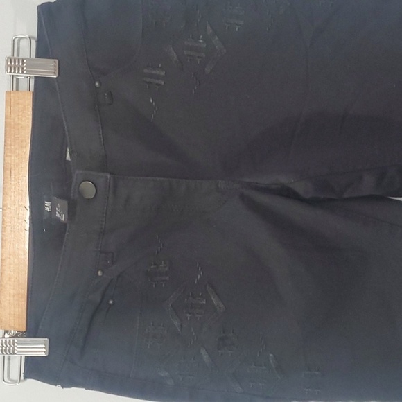 H&M pants womens size 8 black embroidered front flexible pliable comfy H&M - Picture 5 of 13